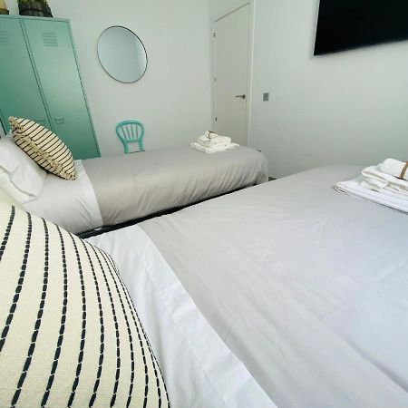 Bonito Apartamento De 2 Habitaciones Con Terraza Малага Екстер'єр фото