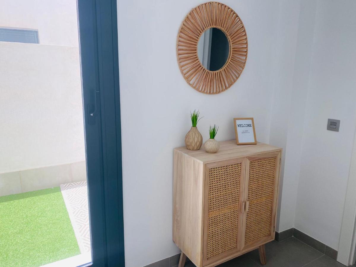 Bonito Apartamento De 2 Habitaciones Con Terraza Малага Екстер'єр фото
